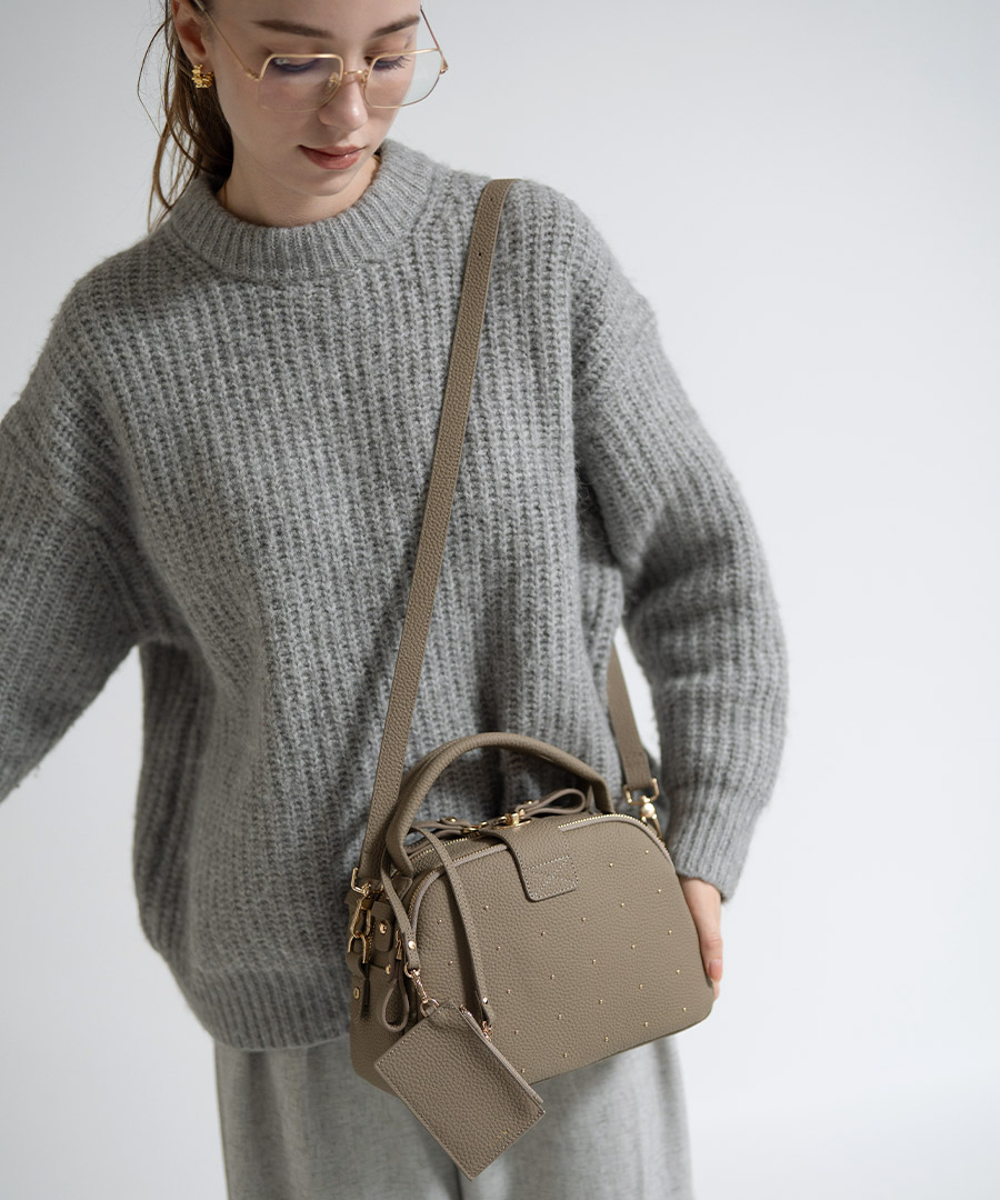 【タグ付き★未使用品】HAYNI ネネロシェ ドット トープ ショルダーバッグ HAYNI（ヘイニ） 本革 ショルダーバッグ レディース パスケース付