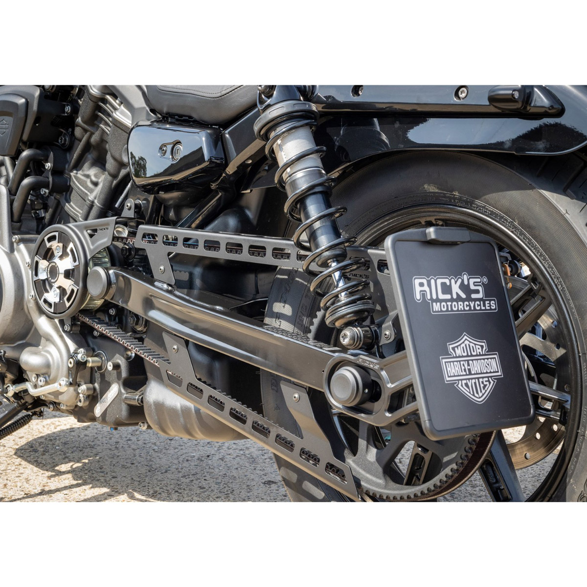 ハーレー ナイトスター カバーキット(スムース) 【Ricks Motorcycles】｜hd-parts｜05