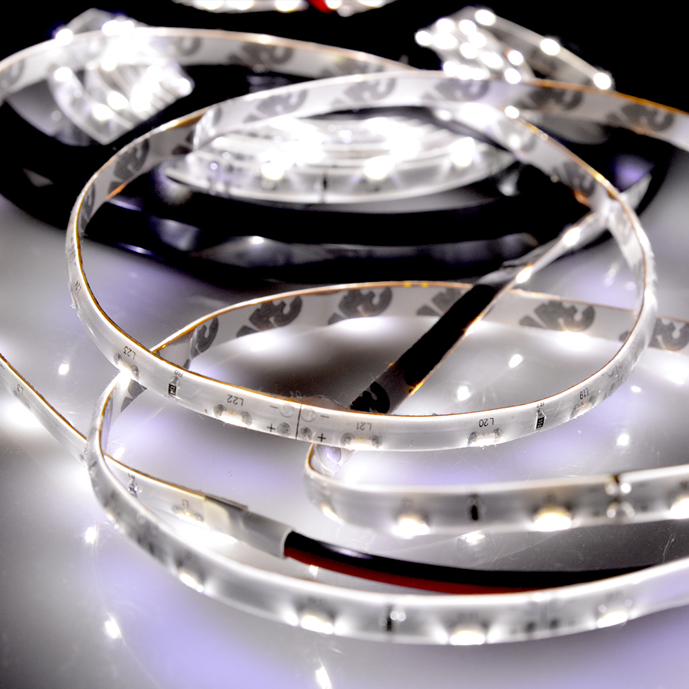 LEDテープライト車 3M巻 LEDテープ 極細5MM BANNAI 側面発光 180SMD 