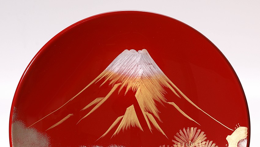 山田平安堂 飾皿 富士に松 山田平安堂 飾皿 富士に松／鳥獣戯画 法人ギフトに/漆器