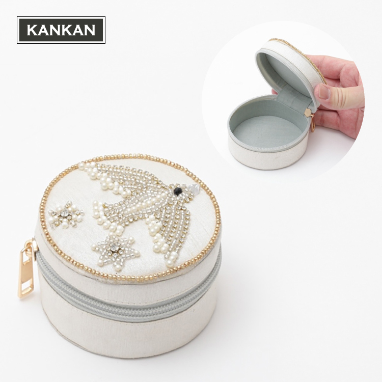 【日本限定品】モンデリーズ ジャパン Whiteen 小物ケース アクセサリー Casselini 】Wallet&Pouch 24AW New collection | キャセリーニ
