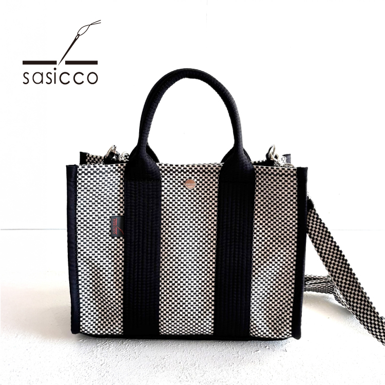 専用品　ぺたんこトートバッグ•ミニバック•ショルダー紐　ハンドメイド ショルダーバッグ | sasicco スクエアトートS ショルダーベルト
