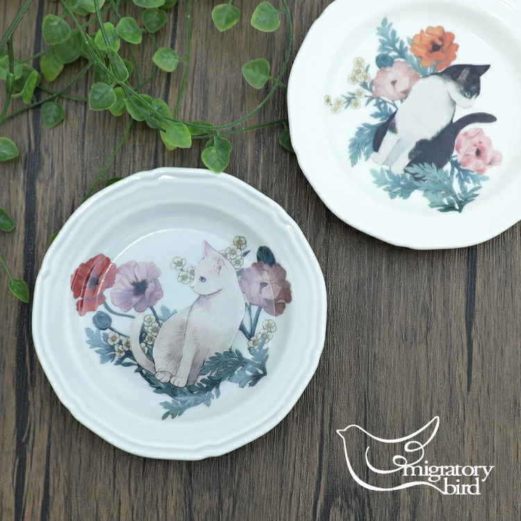 猫と花のお皿