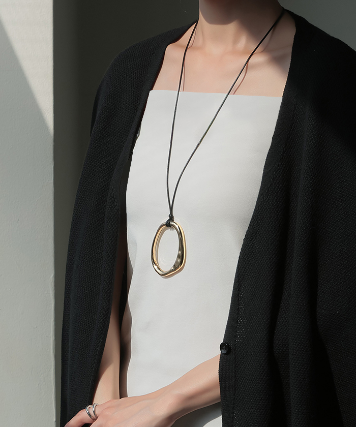 ネックレス ニュアンス モチーフ モチーフネックレス サークルネックレス レディース アクセサリー アクセ gold silver オーバル サークル ゴールド シルバー | HUG.U | 01