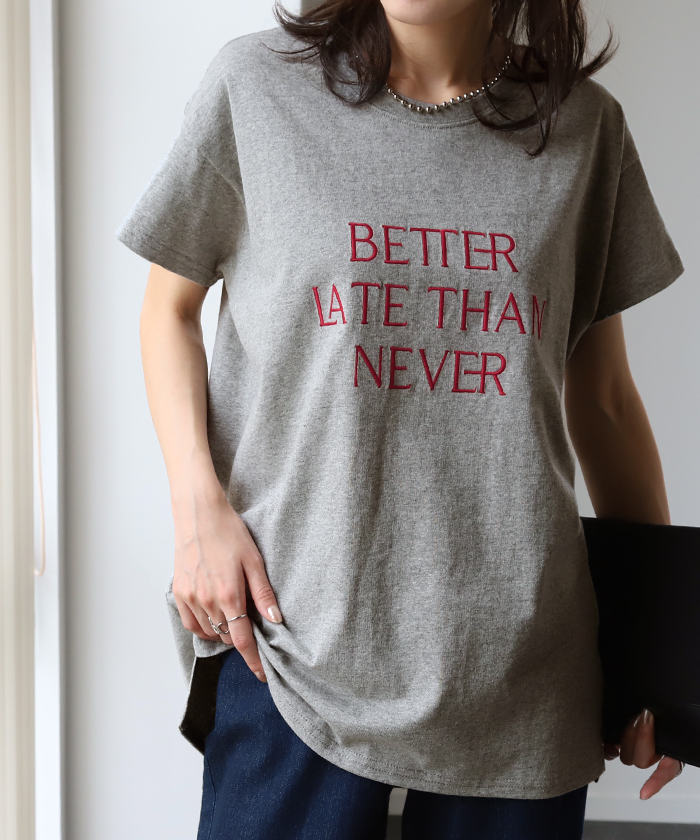 ロゴT レディース Tシャツ トップス 半袖 カットソー 刺繍 ロゴ フレンチスリーブ クルーネック...