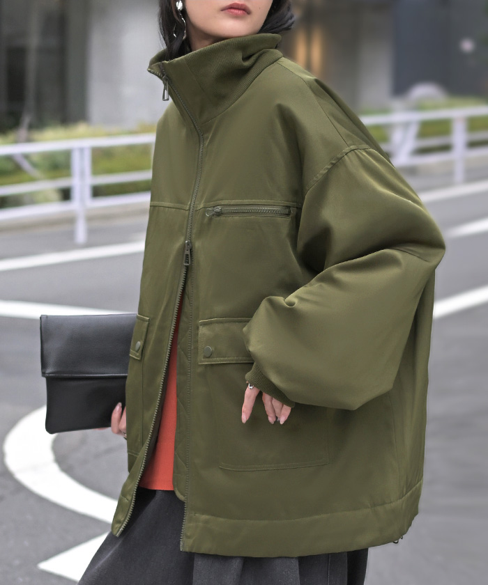 アウター ジャケット 中綿 ミリタリー レディース ロング コート ブルゾン オーバー ハイネック あったか 羽織 YKK ダブルジップ ボタン ポケット ドロスト | HUG.U | 01