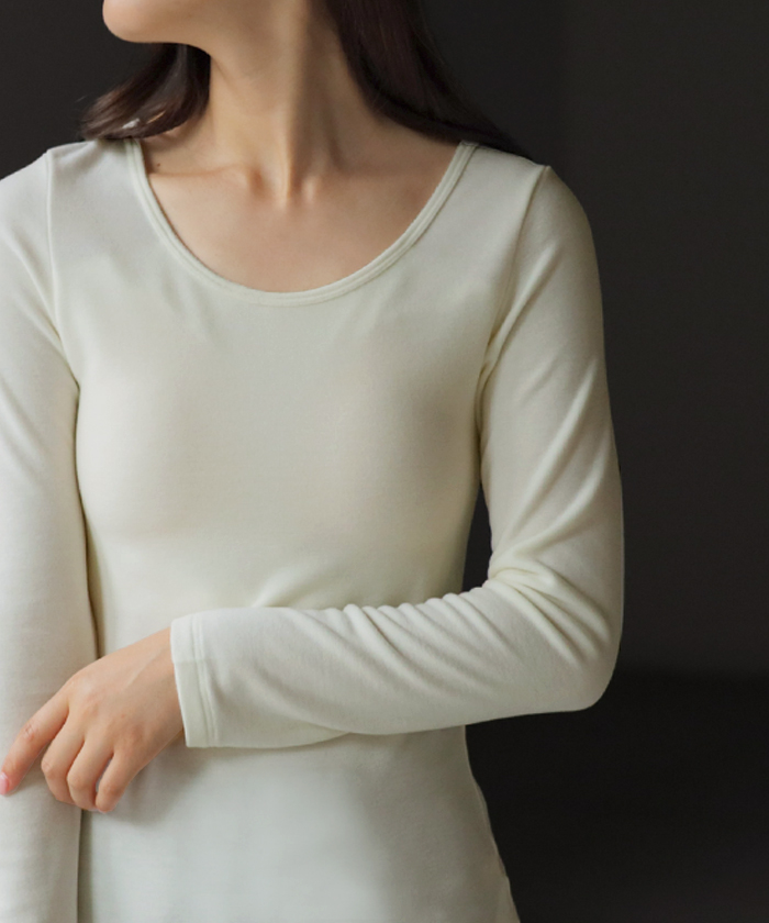 インナー レディース トップス 体感＋3.1℃ 発熱 カップ付き レディース 長袖 無地 チクチクしない 蒸れにくい 暖か HEATVEIL | HUG.U | 01