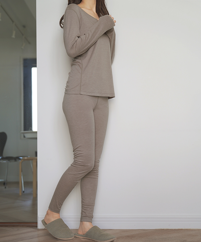 インナー シルク 混 セットアップ レディース 肌着 トップス ボトムス 吸湿 ロンT ルームウェア 無地 長袖 | HUG.U | 02