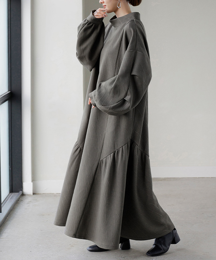 HUG.U（ハグユー） ワンピース ロング ハイネック レディース ロンT