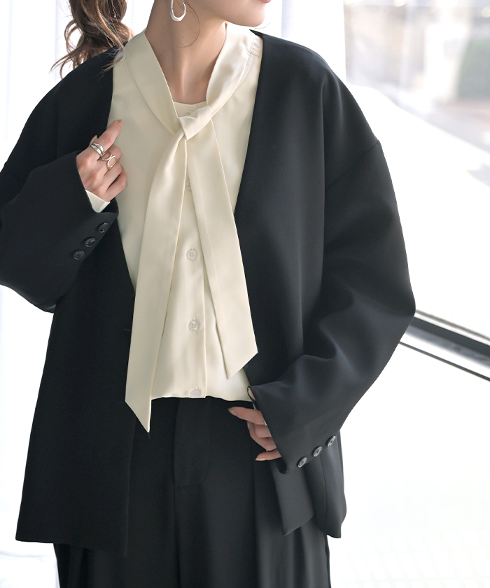 ブラウス ボウタイ トップス シャツ ロング ロングシャツ チュニック 長袖 無地 リボン ボリュームスリーブ きれいめ ゆったり | HUG.U | 01