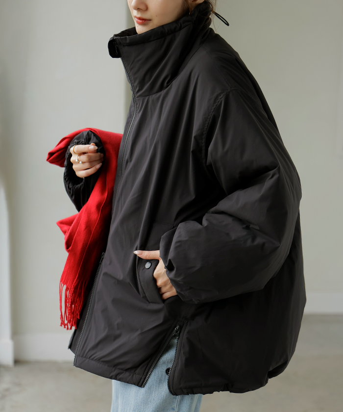 アウター 撥水 中綿 ボリュームスリーブ ジャケット レディース ロング キルティング 軽量 あったか 無地 長袖 羽織 ハイネック チュニック オーバーサイズ | HUG.U | 03