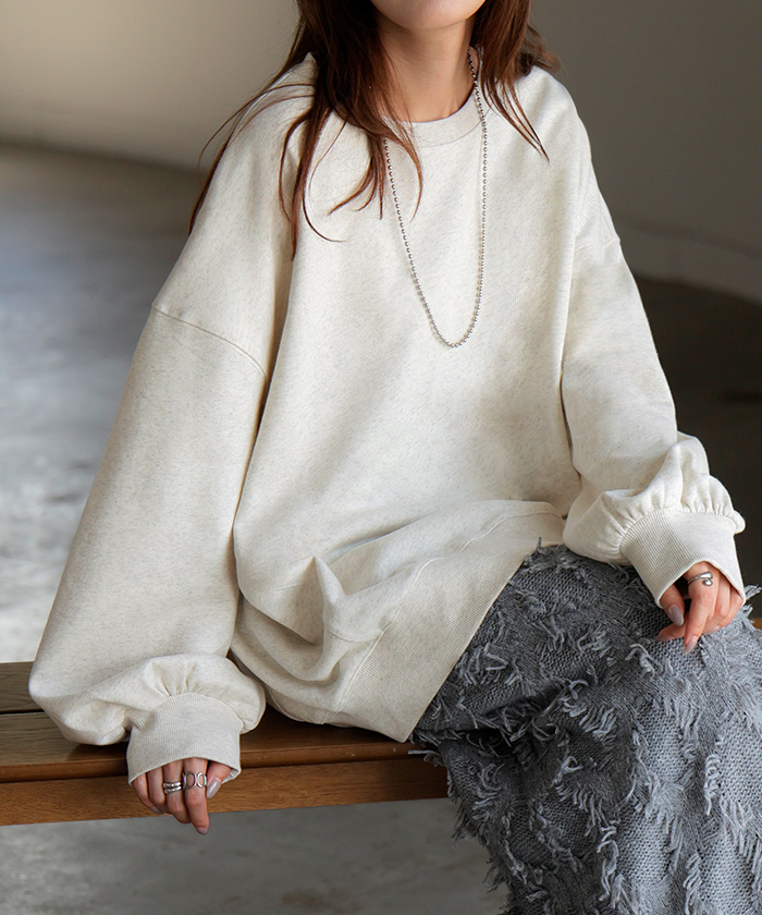 スウェット ロング ボリュームスリーブ トップス レディース プルオーバー トレーナー オーバー 無地 長袖 長い クルーネック Uネック リブ | HUG.U | 11