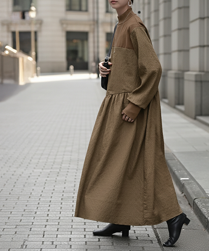 ワンピース 異素材 ジャガード スポンジニット ロング 長袖 ワンピ レディース ハイネック ロングワンピース 切り替え ドッキング Aライン | HUG.U | 01