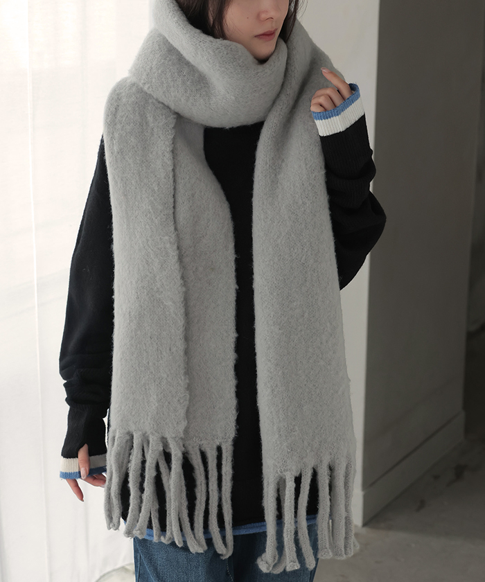 マフラー シャギー フリンジ レディース 無地 ストール ショール ニット 大判 大判マフラー ふわふわ 羽織り物 太 お呼ばれ チクチクしない あったか 防寒 保温 | HUG.U | 04