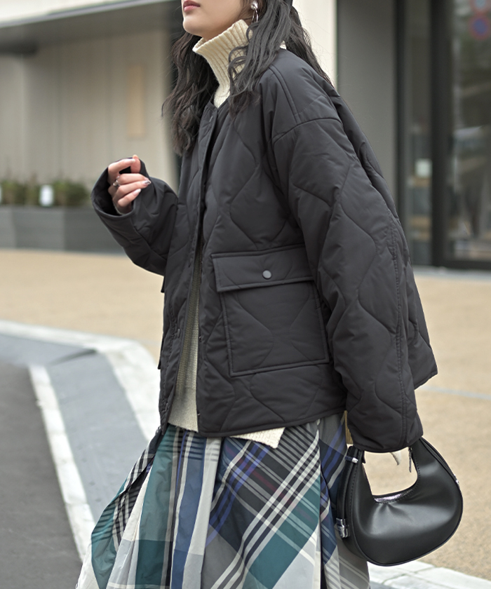 ジャケット 軽量 撥水 中綿 キルティング ジャスト丈 レディース アウター コート ブルゾン ミリタリー ノーカラー オーバーサイズ 大きいサイズ 体型カバー | HUG.U | 03