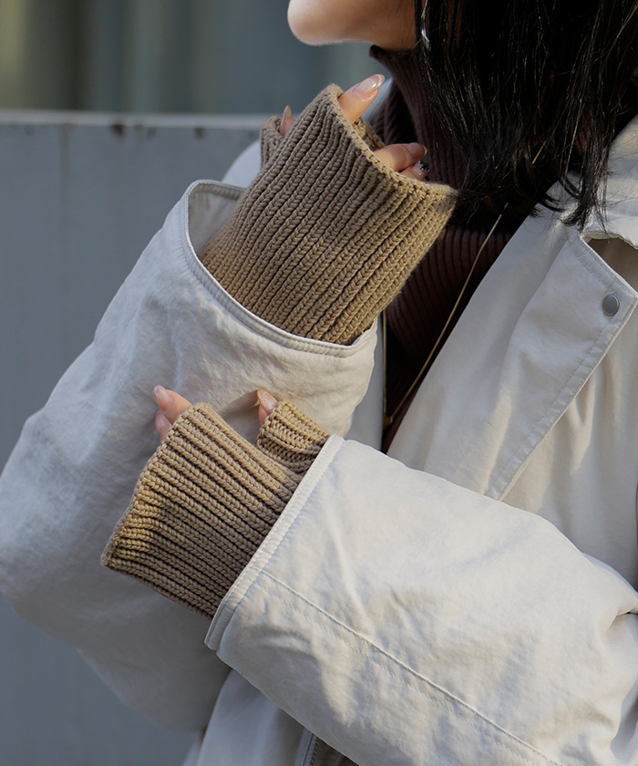 アームウォーマー ニット 綿100 レディース アームカバー ハンドウォーマー ロング ワイド 指穴 手袋 てぶくろ グローブ 保温 温活 冷え取り 無地 | HUG.U | 03