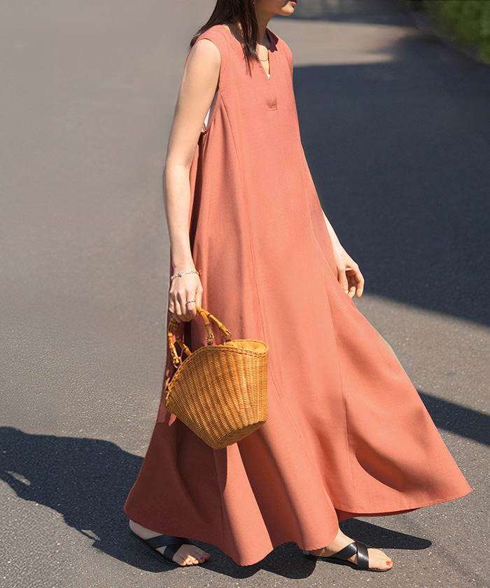 ワンピース 約30分で乾く 洗える ロング ロングワンピース レディース ワンピ ノースリーブ タンクトップ Vネック リネン風 リネンタッチ マシンウォッシャブル | HUG.U | 03