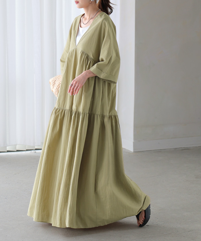ワンピース ロング ティアード レディース ワンピ ロングワンピース Aライン フレア Vネック マキシ ワッシャー シワ加工 綿 無地 軽い レイヤード ボリューム | HUG.U | 02