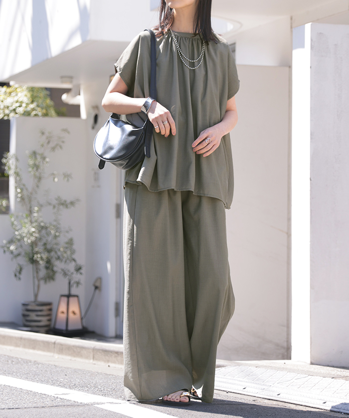 セットアップ 上下セット 2点セット レディース ボトムス パンツ トップス ブラウス フレンチスリーブ ギャザー 楊柳 ジョーゼット 半袖 ワイドパンツ ロング | HUG.U | 03