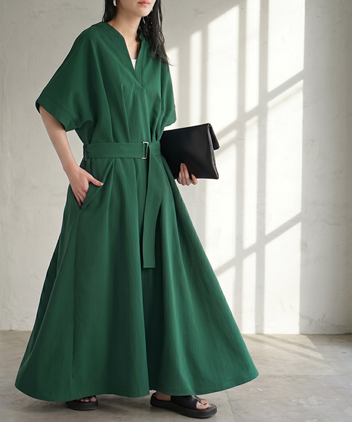 ワンピース レディース ロングワンピース マキシワンピース Vネック キーネック Aライン シャツワンピース ロング バックルベルト ベルト付き ポケット 半袖の画像