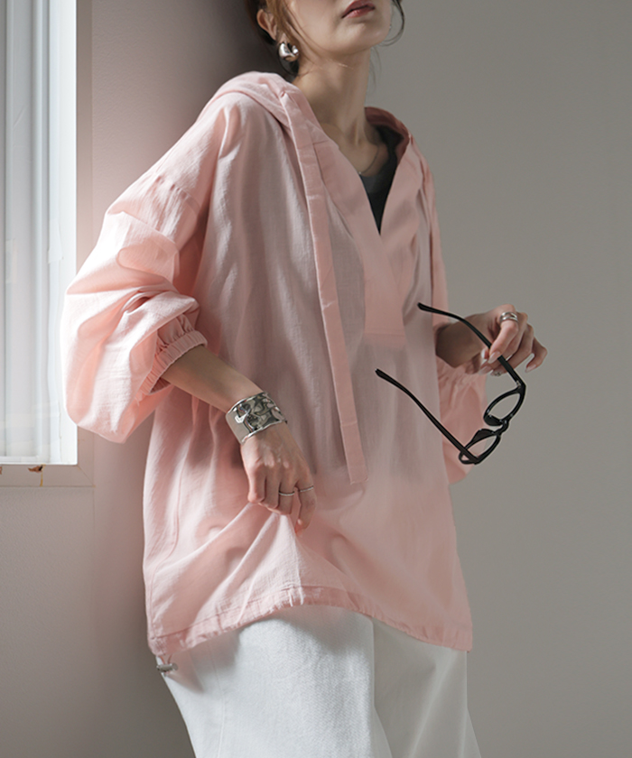 パーカー 綿100 シアー レディース トップス コットン フーディー 透け感 Vネック 長袖 体型カバー スキッパー レイヤード 重ね着 プルオーバー | HUG.U | 04