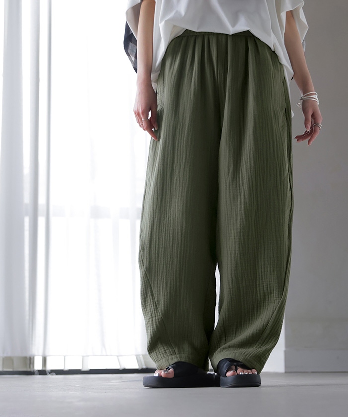 パンツ 綿100 ガーゼ バレルレッグパンツ レディース ロング ロングパンツ バレル ワイド ワイドパンツ トリプル コットン 涼しい 体型カバー ボトムス ボトム | HUG.U | 02