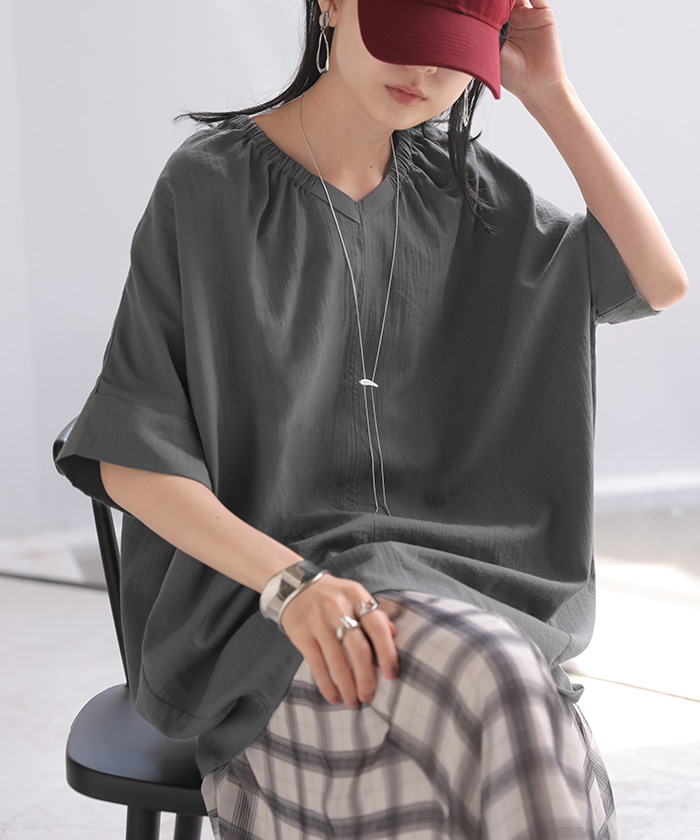 ブラウス Vネック レディース トップス ロング シャツ チュニック カットソー ロングシャツ 半袖 無地 カジュアル きれいめ 薄手 スラブ生地 | HUG.U | 04