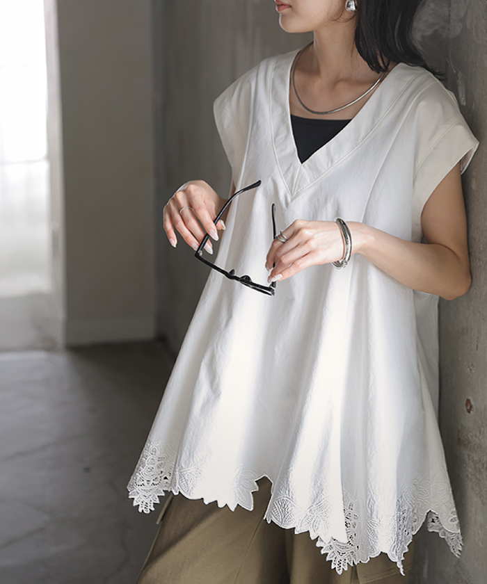 ブラウス 刺繍 レース レディース トップス ベスト ジレ Vネック フレンチスリーブ フレア チュニック フラワー シャツ レイヤード 重ね着 プルオーバー ロング | HUG.U | 01