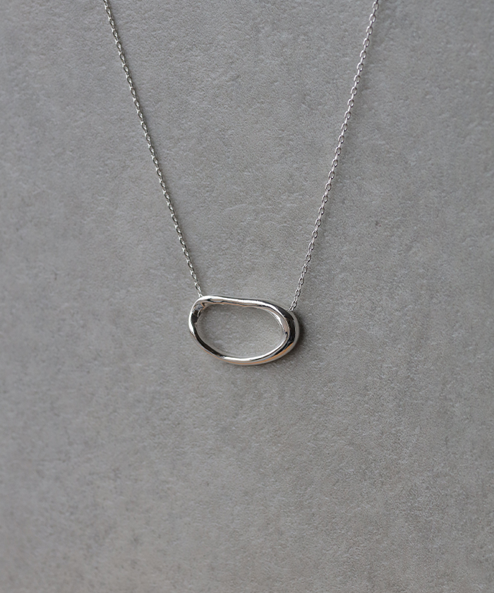 ネックレス レディース ロング アクセサリー チェーン モチーフ シルバー ゴールド ニュアンス 長め アクセ | HUG.U | 02