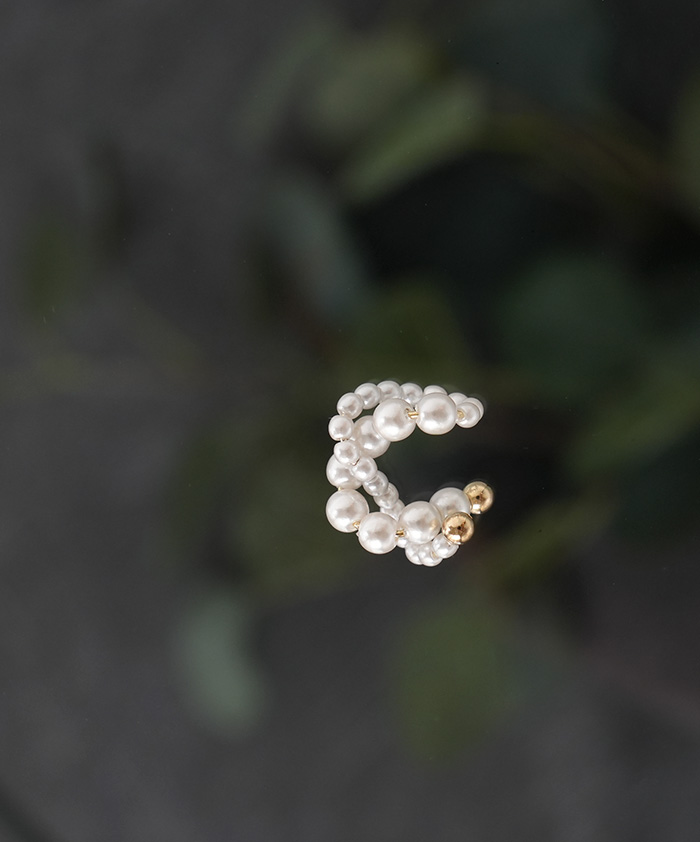 イヤーカフ レディース パール ピアス 風 アクセサリー ノンホール ゴールド イヤカフ ゴールドアクセサリー おしゃれ | HUG.U | 01