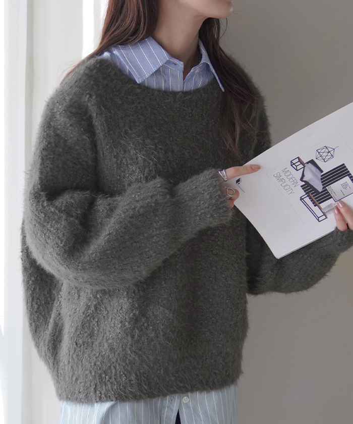 ニット シャギー ロング レディース トップス セーター 無地 長袖 Uネック チクチクしない チュニック 綿 混 ドルマン 長い モヘア ドロップショルダー | HUG.U | 05