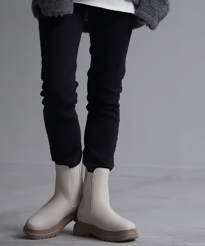 ブーツ フロントジップ レディース 合皮 フェイクレザー ショートブーツ ボリュームブーツ 大人カジュアル | HUG.U | 01