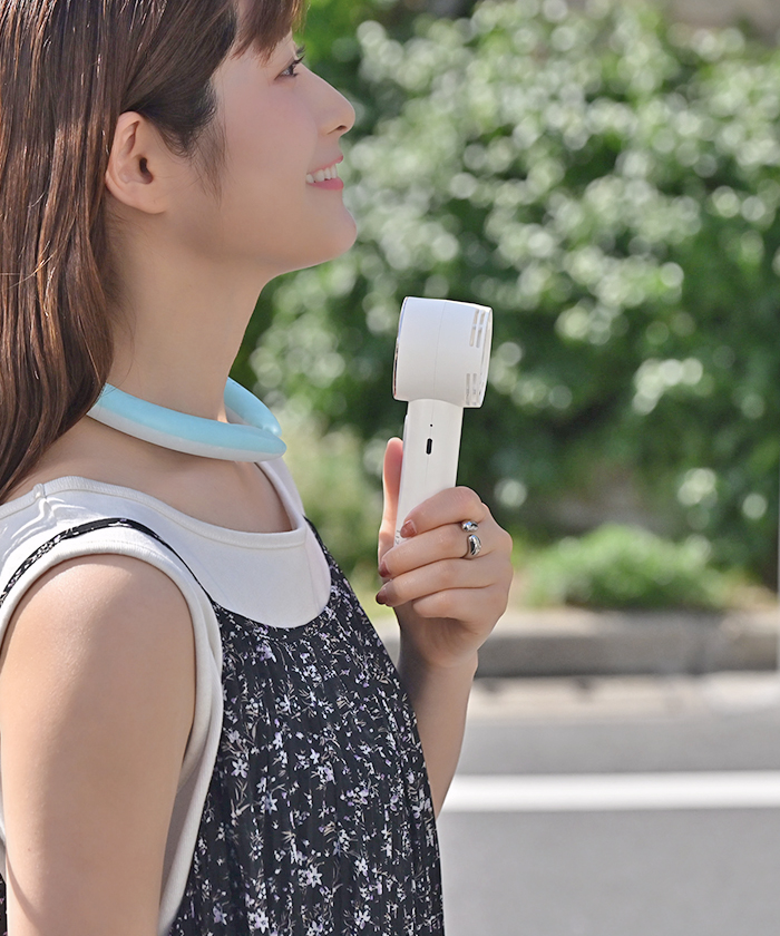 ハンディファン 瞬間冷感 体感-20℃ 冷却プレート 扇風機 冷感 携帯扇風機 ミニ扇風機 クーラー コンパクト |  | 01