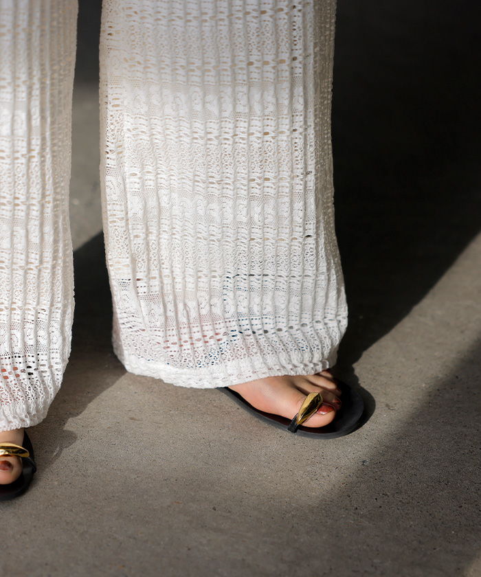 パンツ レース レディース ワイド ワイドパンツ レースパンツ プリーツ プリーツパンツ ロング ロングパンツ ゴム ボトムス ストレート 透かし編み ニット | HUG.U | 01