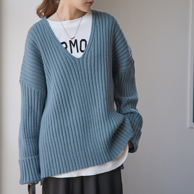 ニット レディース Vネック トップス セーター 黒 無地 長袖 リブ ドロップショルダー | HUG.U | 02