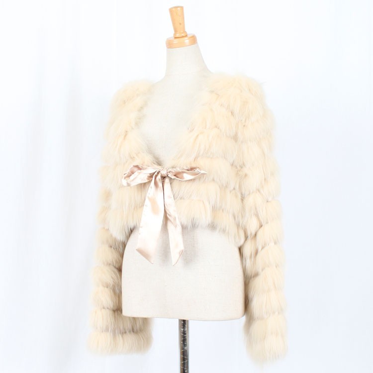 ほし　毛皮ジャケット ベージュ 　ブルーフォックス襟 ブルーフォックス ファー ジャケット ベージュ : エルベートブルー