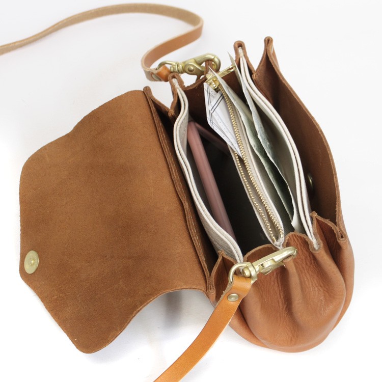 Cham チャーム お財布ポシェット 長財布 牛革 斜めがけ バッグ