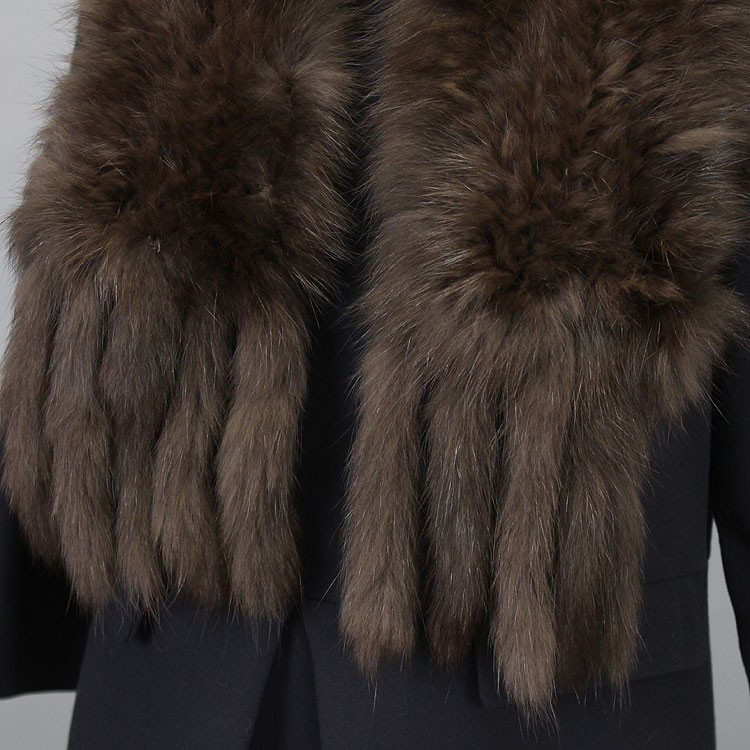 極美品★ロシアンセーブルコサージュ付き編み込みマフラー 極美品☆ロシアンセーブルコサージュ付き編み込みマフラー