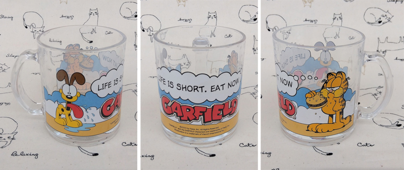 ガーフィールド ガラス製マグカップ＆陶器製トロフィー型置物のセット