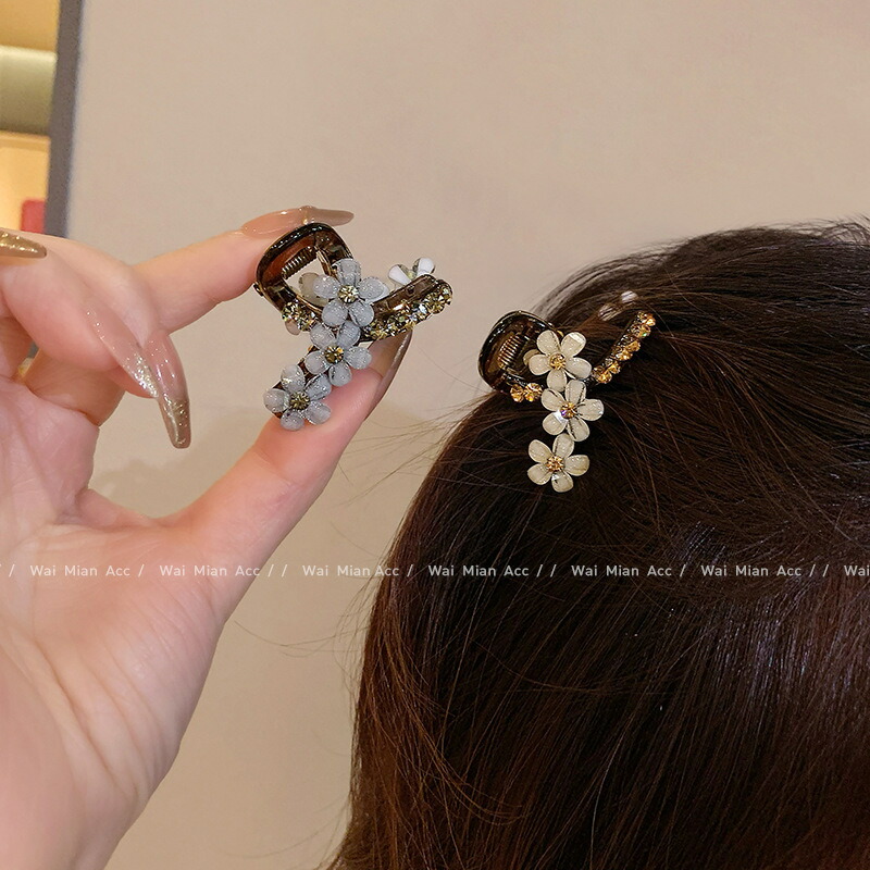 ヘアクリップ クリスタルフラワーミニバンスクリップ 新発売セール