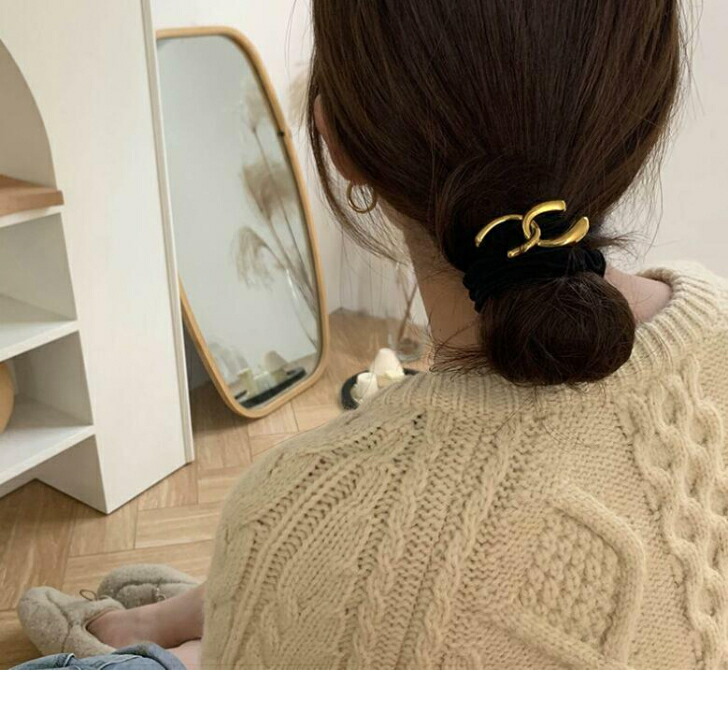 【ワンランク上のヘアアレンジに♪】シャネル チェーン シュシュ ワンランク上のヘアアレンジに♪】シャネル チェーン シュシュ
