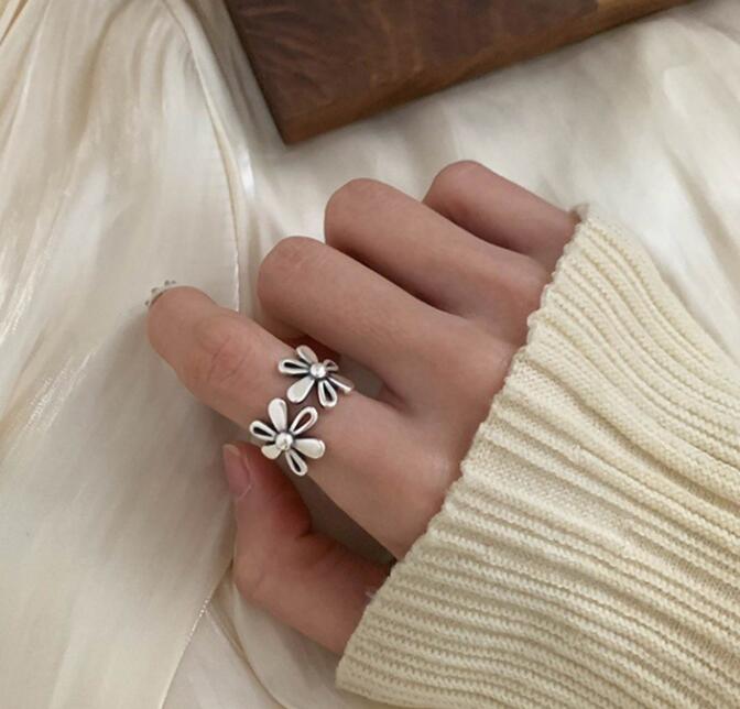 リング アンティークフラワーカジュアルリング 大人 かわいい 普段使い