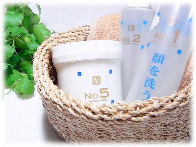 顔を洗う水 ウォーターベール No.2 250ml 送料無料 : 沖縄お土産通販