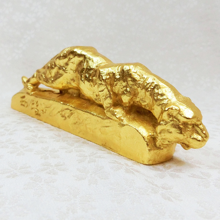 文鎮 虎視眈々｜北村西望：原型制作｜銀製金メッキ仕上げ ペーパー