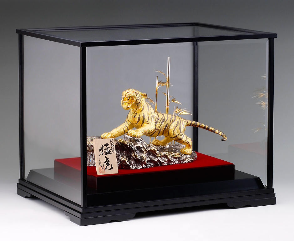 銀製&クリスタルガラス　置物 秀雄作品　ガラスケース 銀製&クリスタルガラス 置物 秀雄作品 ガラスケース - メルカリ