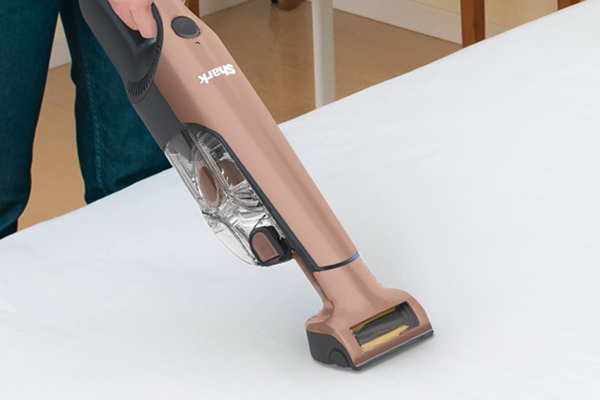 Shark（シャーク） 掃除機 コードレス 充電式サイクロンスティック