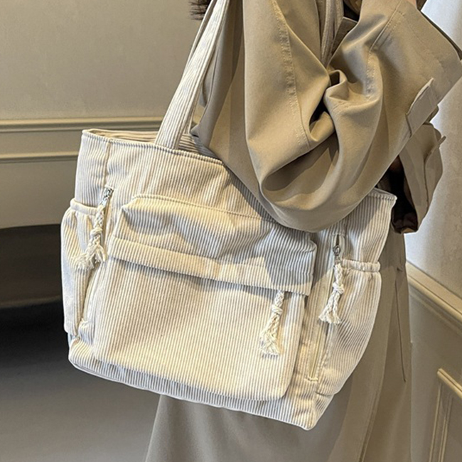 ショルダーバッグ トートバッグ コーデュロイ 鞄 レディース大容量