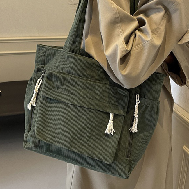 ショルダーバッグ トートバッグ コーデュロイ 鞄 レディース大容量