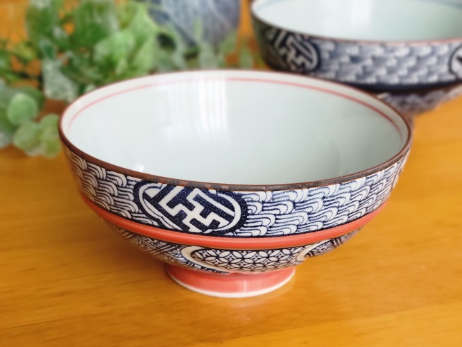 丸モ高木陶器 有田焼 染付け祥瑞 京地紋 ご飯茶碗 大 小 飯碗 お茶碗