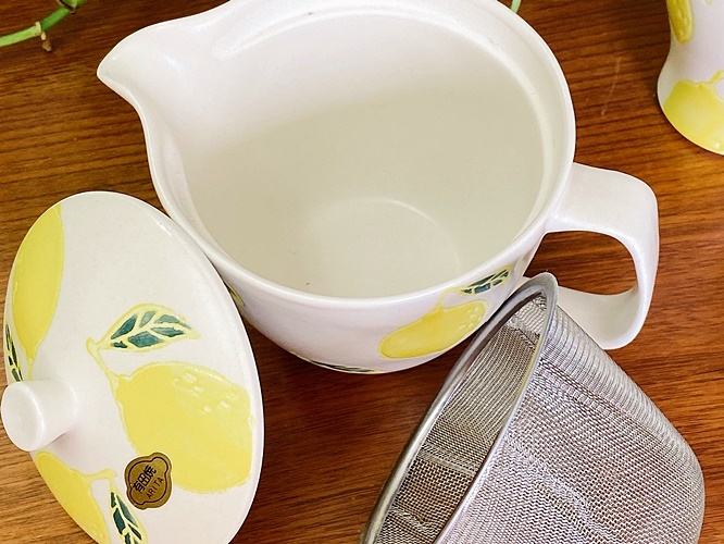 石丸陶芸 生活応援価格!和食器 波佐見焼 有田焼 レモン ポット 石丸陶芸 生活応援価格!和食器 波佐見焼 有田焼 レモン ポット